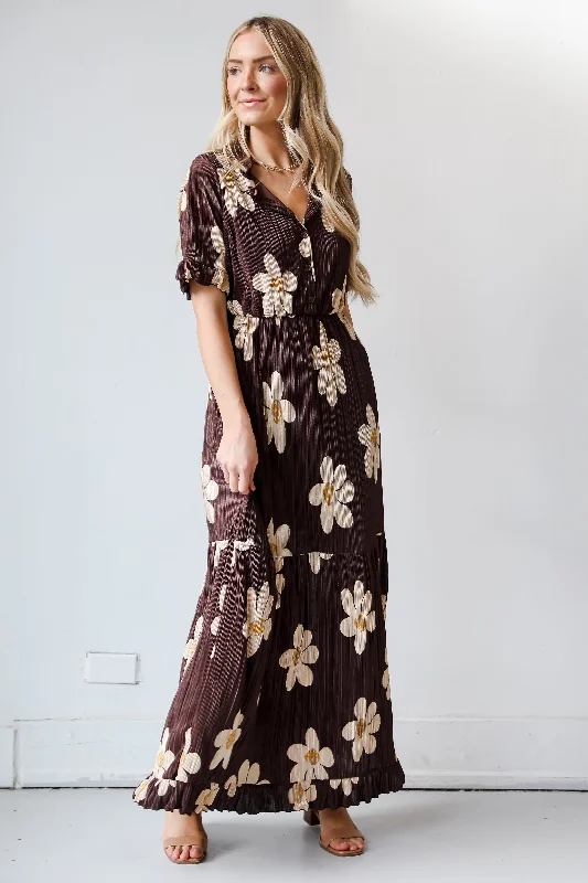 FINAL SALE - Exceptional Sweetness Brown Plisse Floral Maxi Dress Trendy Fit-and-Flare Maxi Dress