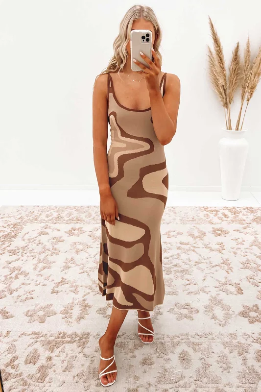 Mahalia Maxi Dress Brown Classic Solid Maxi Dress