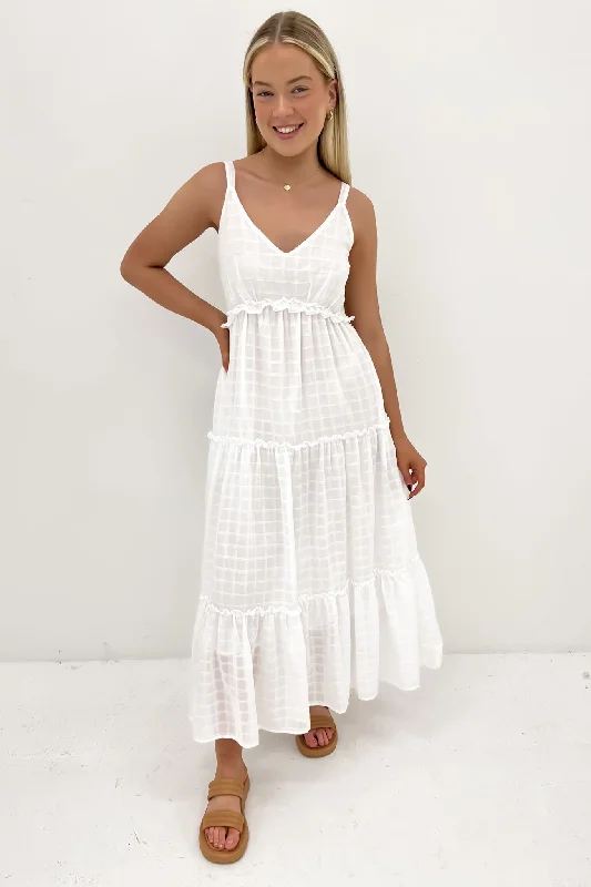 Ruby Maxi Dress White Chic Summer Floral Maxi Dress