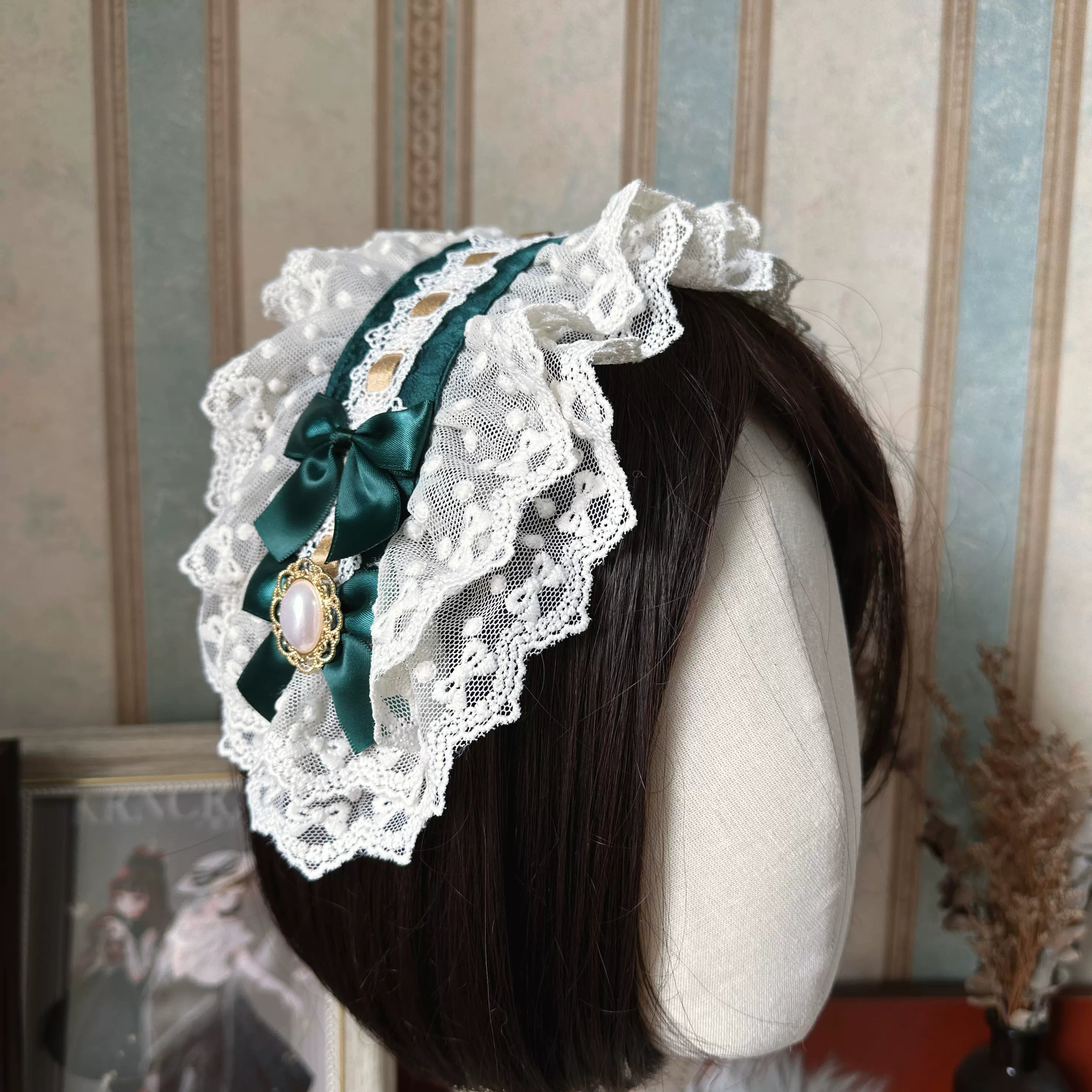 dark green hairband