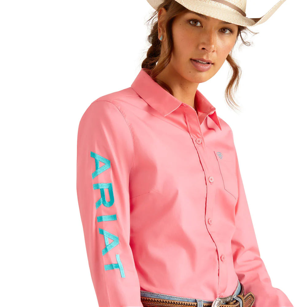 Ariat Wms TEAM Kirby Stretch LS Shirt Camellia Fashionable Rounded Short Shirt