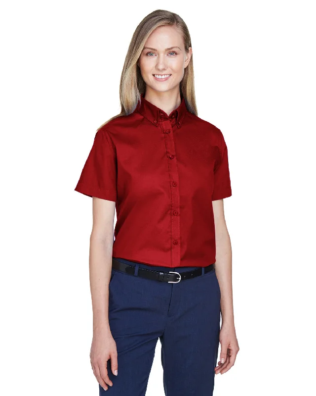 CLASSIC RED