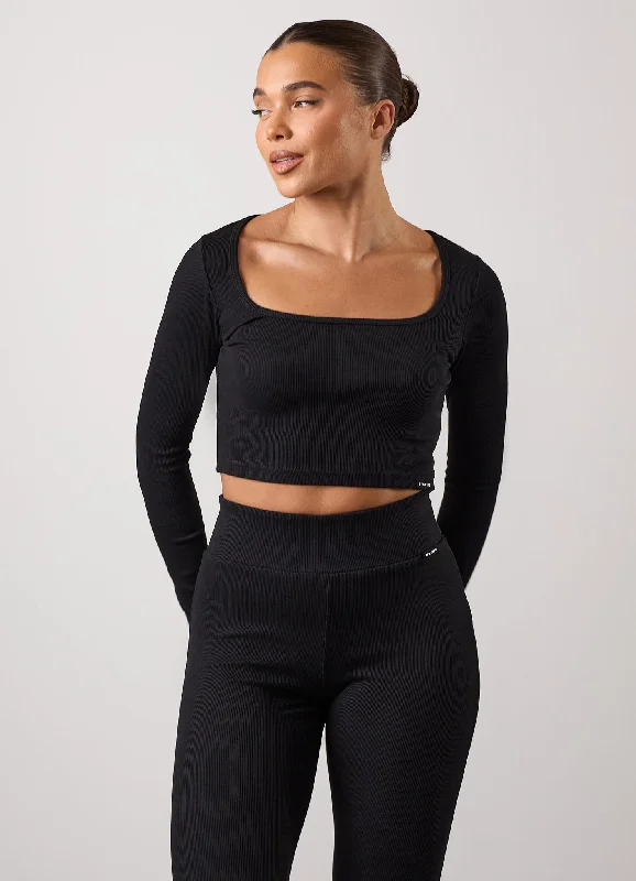 Gym King 365 Rib Long Sleeve Crop Tee - Black Ribbed Striped Patterned