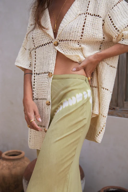 TRAVEL ON CROCHET SHIRT - CREAM Relaxed Cotton Short Blouse