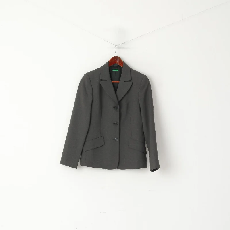 United Colors Of Benetton Women 40 XS Blazer Gray Single Breasted Italy Jacket Chenille Fabric Brocade Fabric Lace Fabric United Colors Of Benetton Women 40 XS Blazer Gray Single Breasted Italy Jacket Chenille Fabric Brocade Fabric Lace Fabric
