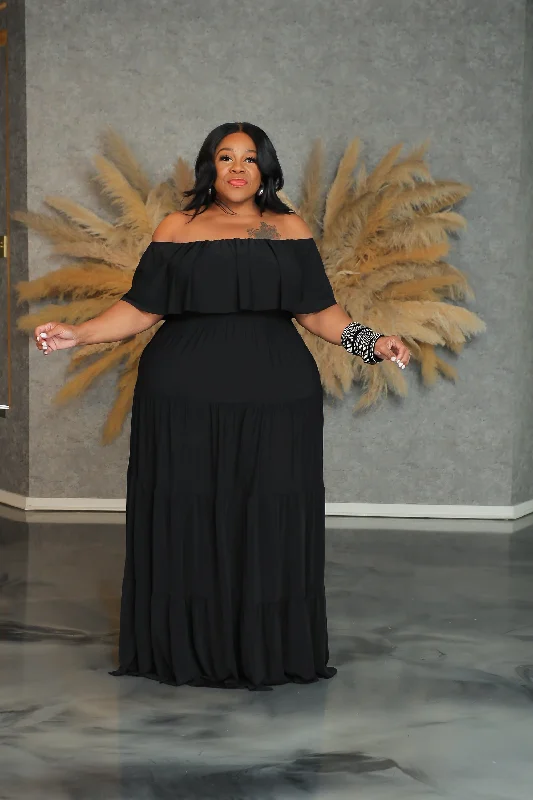 Black She's Top Tier Dress