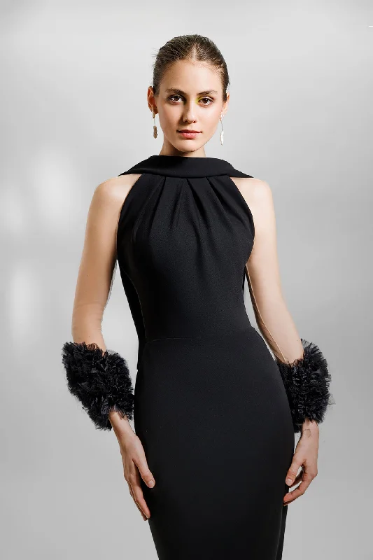 Halter neck crepe dress